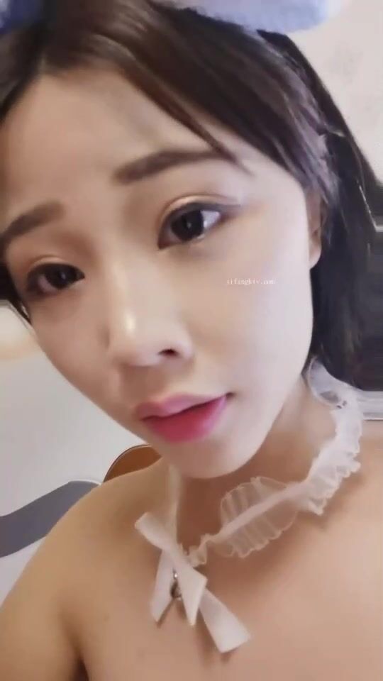撸点高预警！甜美女神，真蝴蝶粉逼，被炮友插完逼 还插了菊花，妹子表情好酸爽，屁眼操红了，妹子技能满满 还会足交 菊花 (3)