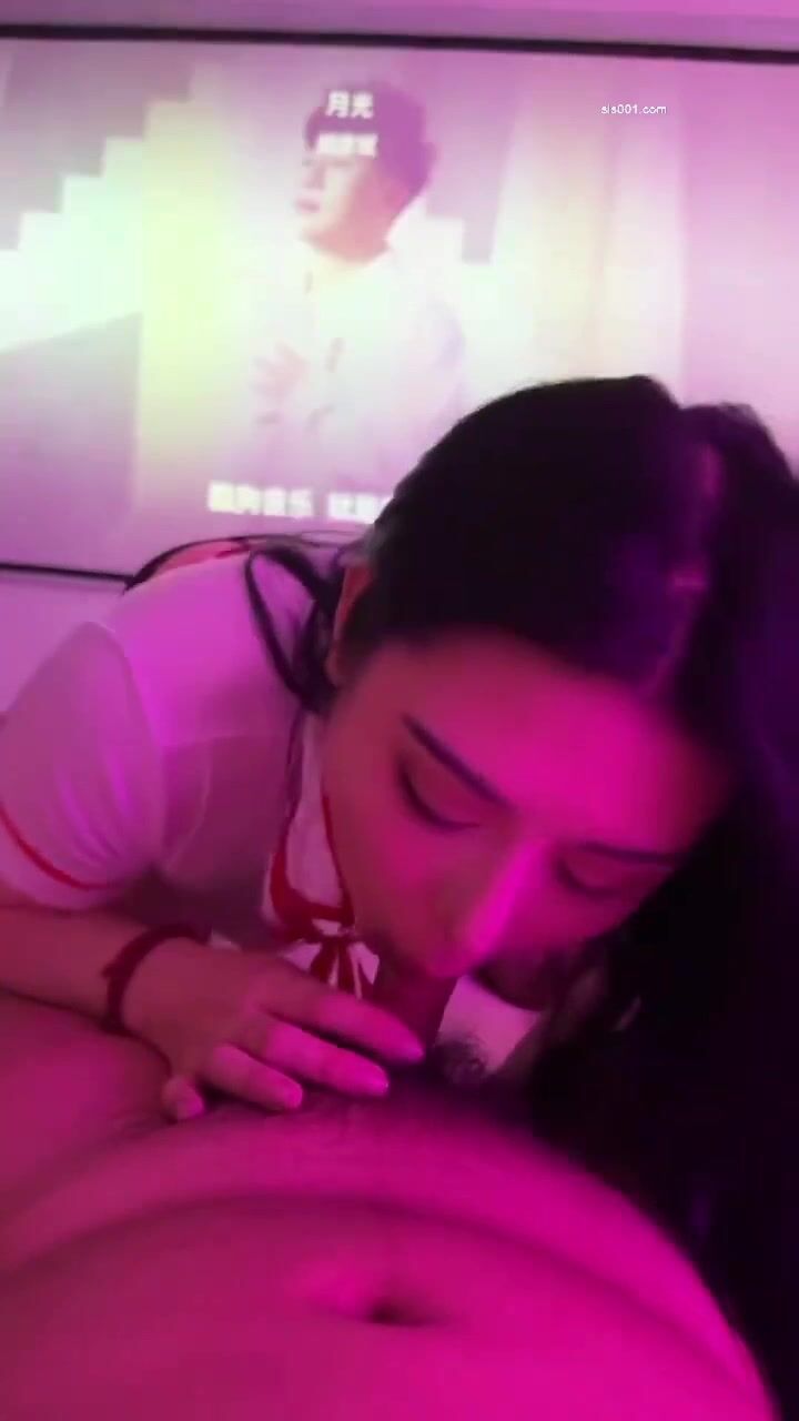 -红边黑丝伪娘 哦槽好性感 整根进去啊爸爸干我 快来给护士小姐姐做核酸吧 可惜小哥哥根本受不了我的诱惑